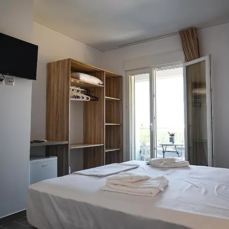 Aparthotel Costa Varda