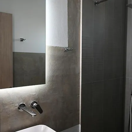 Costa Varda Aparthotel Mourteri