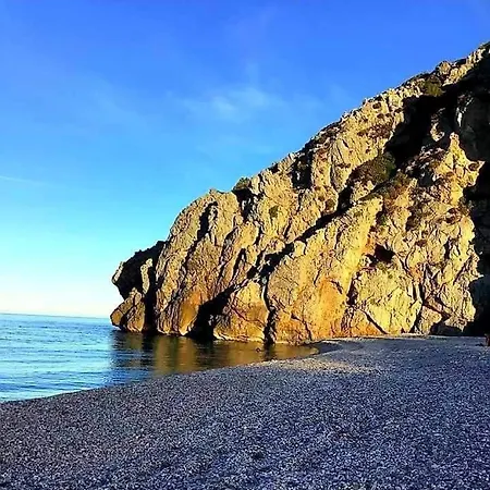 Costa Varda شقة فندقية *