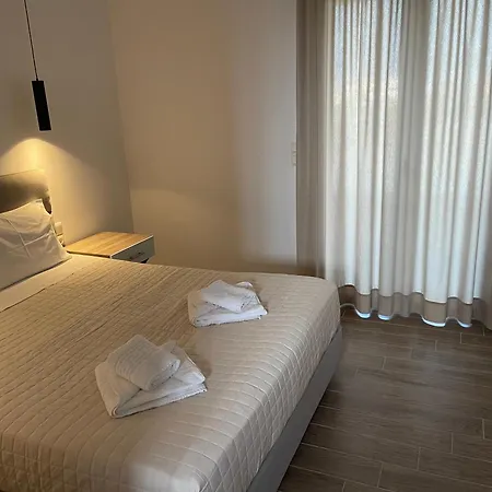 Aparthotel Costa Varda