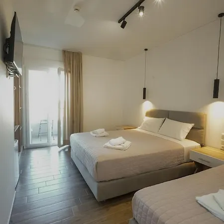 Costa Varda Aparthotel