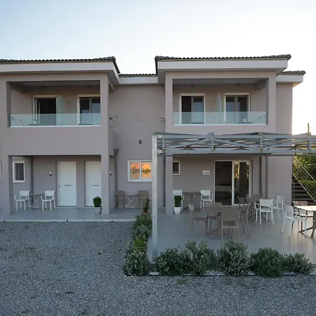 Costa Varda Aparthotel Mourteri
